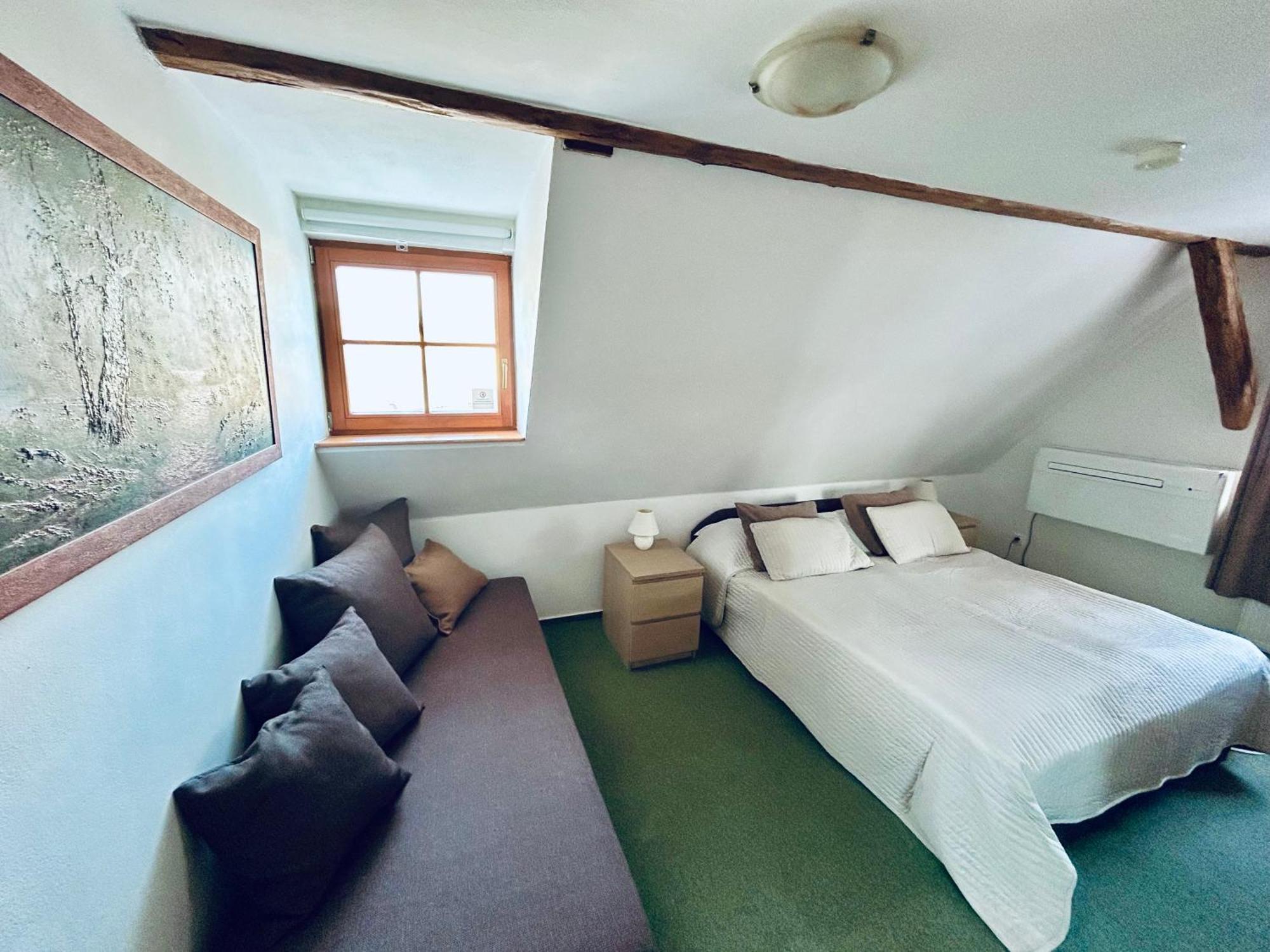 Dvur Stran & Wellness Otel Karlovy Vary Dış mekan fotoğraf